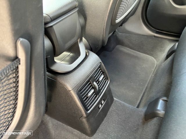 BMW X1 16 d sDrive Advantage - 23