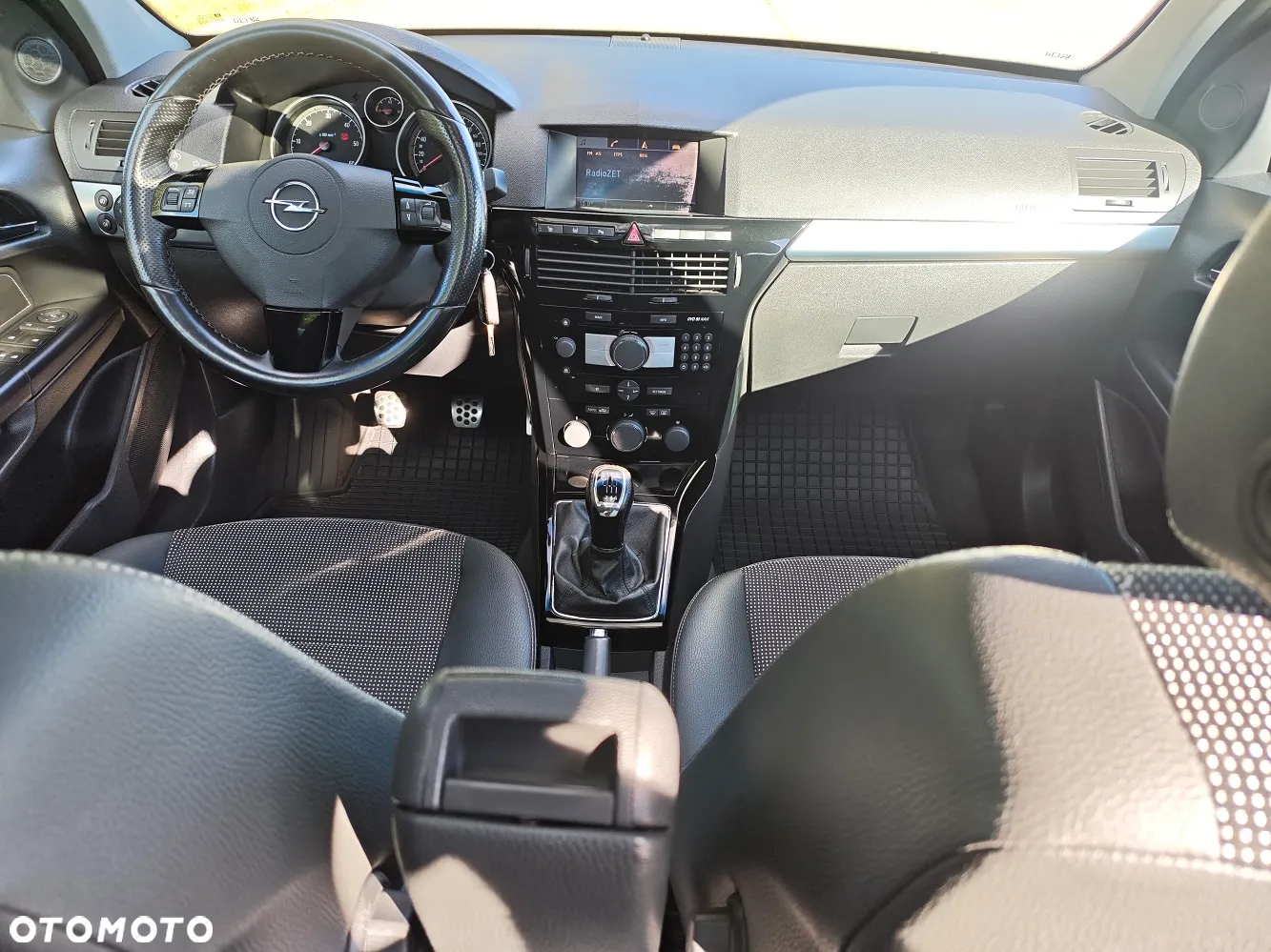 Opel Astra - 14