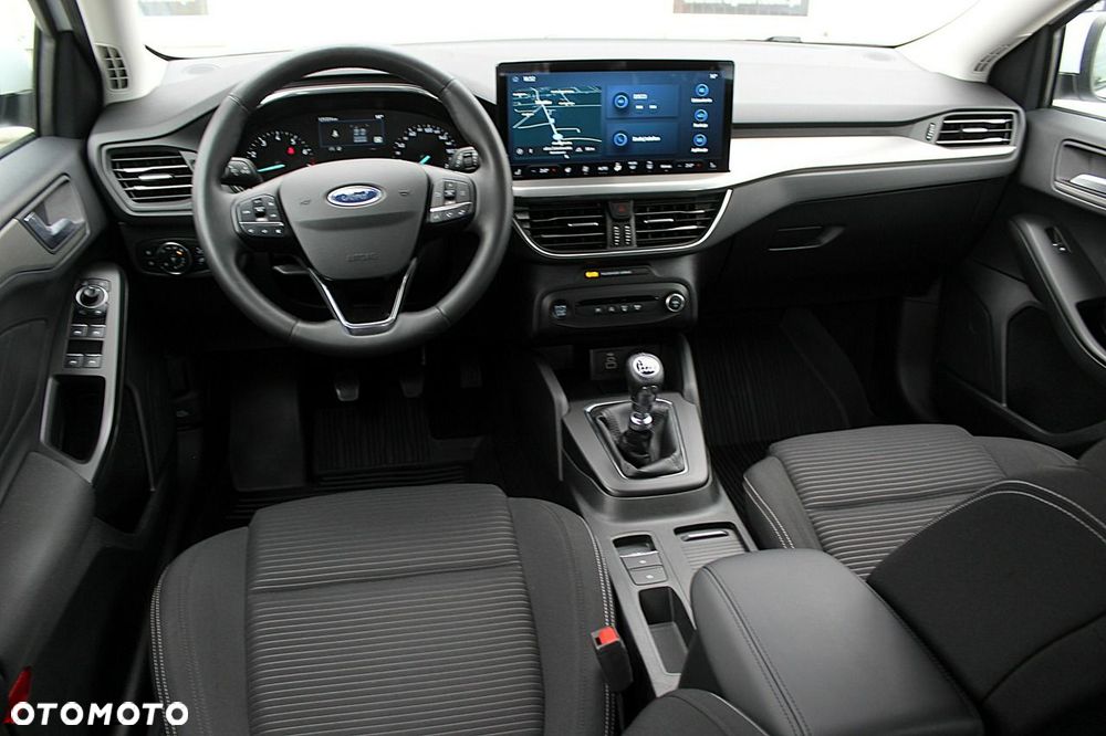 Ford Focus - 12