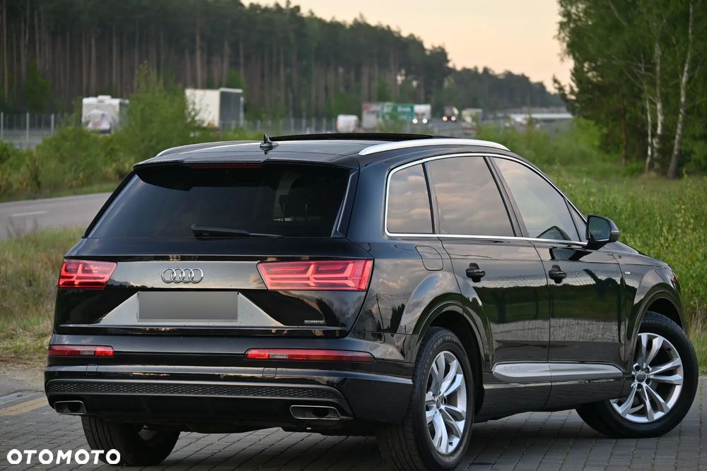 Audi Q7 - 13