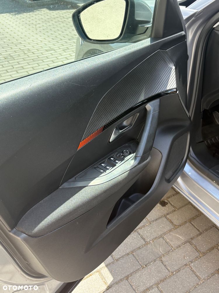 Peugeot 2008 BlueHDi 110 Active - 15
