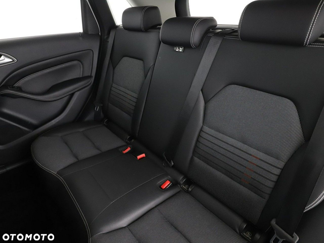 Mercedes-Benz Klasa B 180 (CDI) d 7G-DCT Urban - 18
