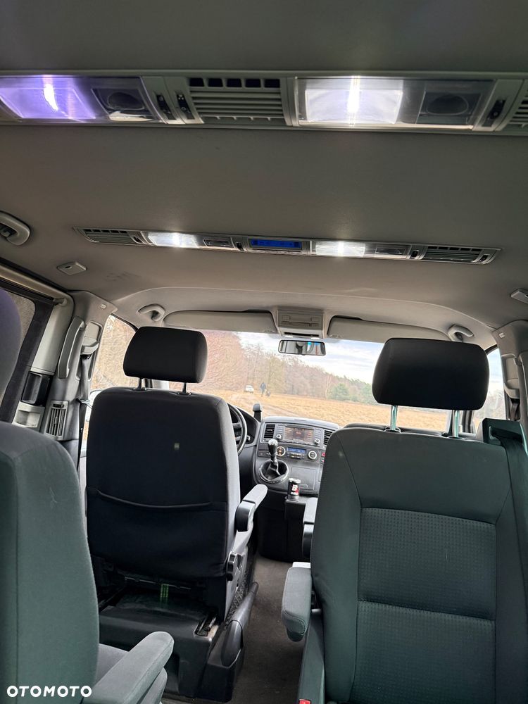 Volkswagen Multivan - 4