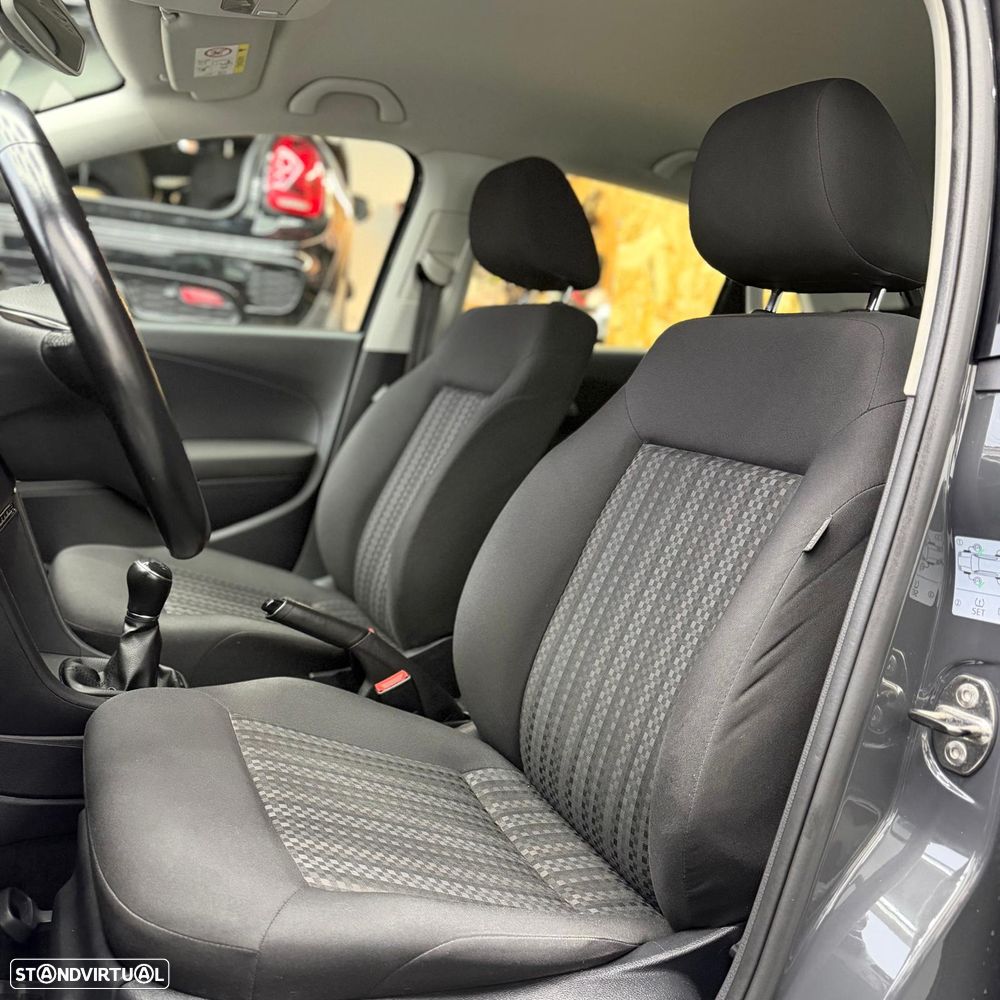 VW Polo 1.0 (Blue Motion ) Comfortline - 12