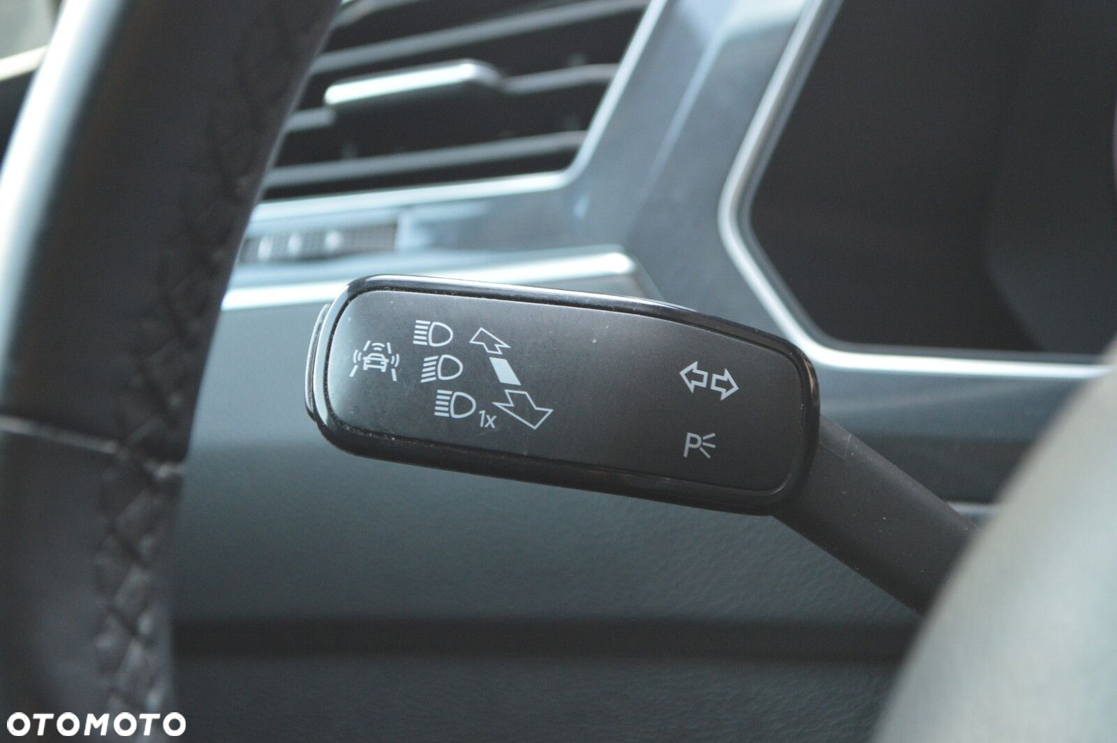 Volkswagen Tiguan - 15