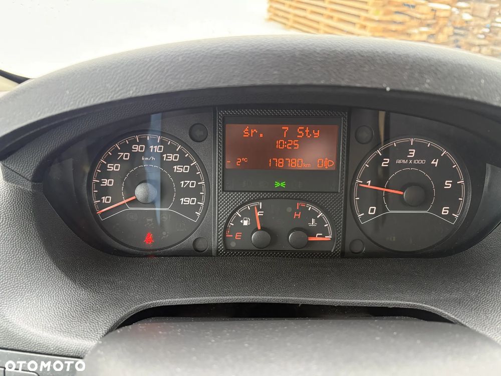 Citroën JUMPER VAN 35 L2H2 BlueHDi 130 - 4