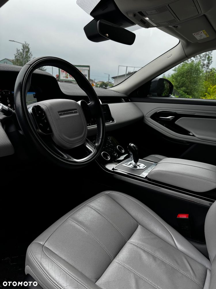 Land Rover Range Rover Evoque - 22