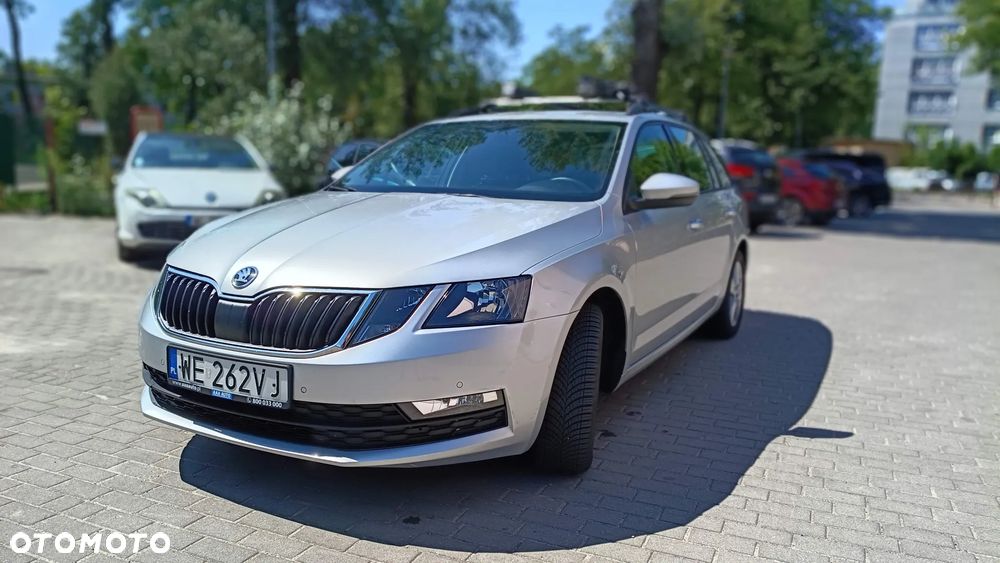Skoda Octavia 1.6 TDI SCR Ambition - 2