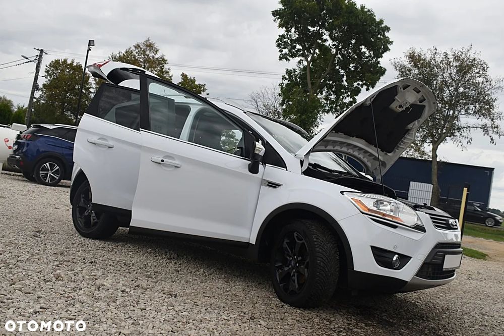 Ford Kuga 2.0 TDCi 2x4 Titanium - 17