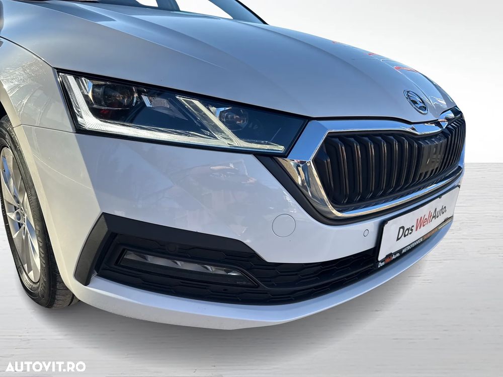 Skoda Octavia 2.0 TDI DSG Ambition - 9