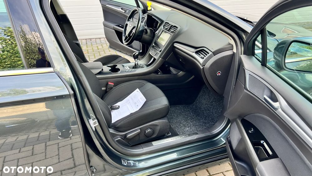 Ford Mondeo 2.0 TDCi Allrad Business Edition - 9
