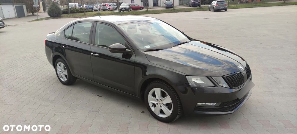 Skoda Octavia 2.0 TDI Style DSG - 5