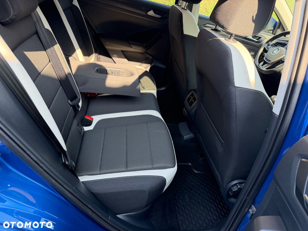 Volkswagen T-Roc 1.5 TSI GPF ACT Premium - 27