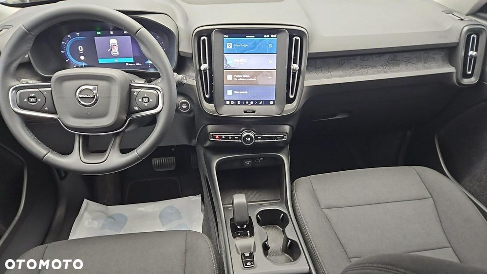 Volvo XC 40 B3 Essential - 13