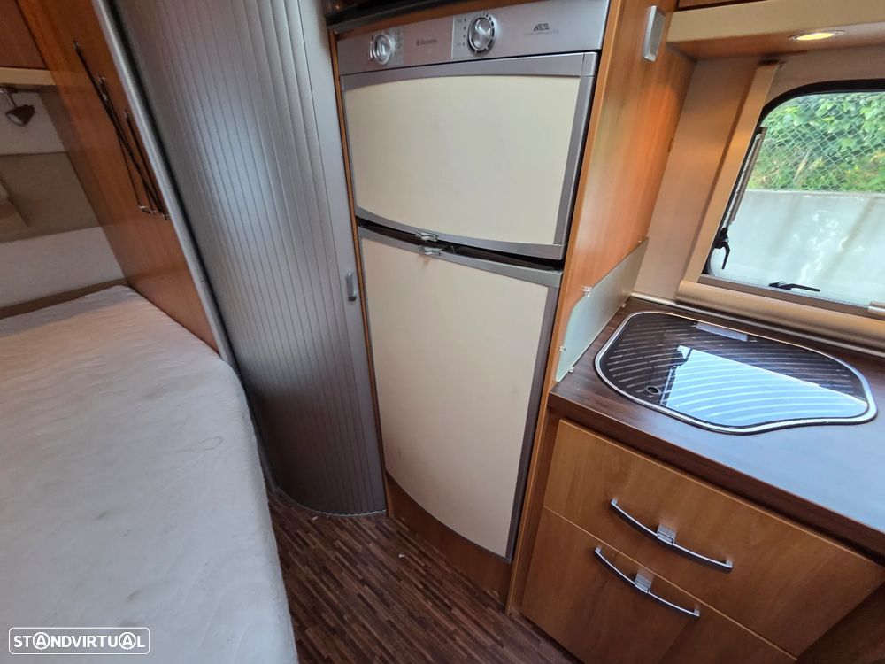 Hymer Tramp CL 652 Cama francesa Frigorífico Grande - 37