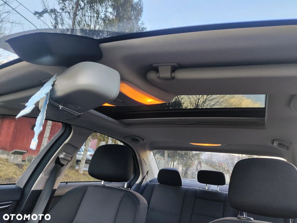 Mercedes-Benz Klasa C 200 CDI DPF Classic - 26