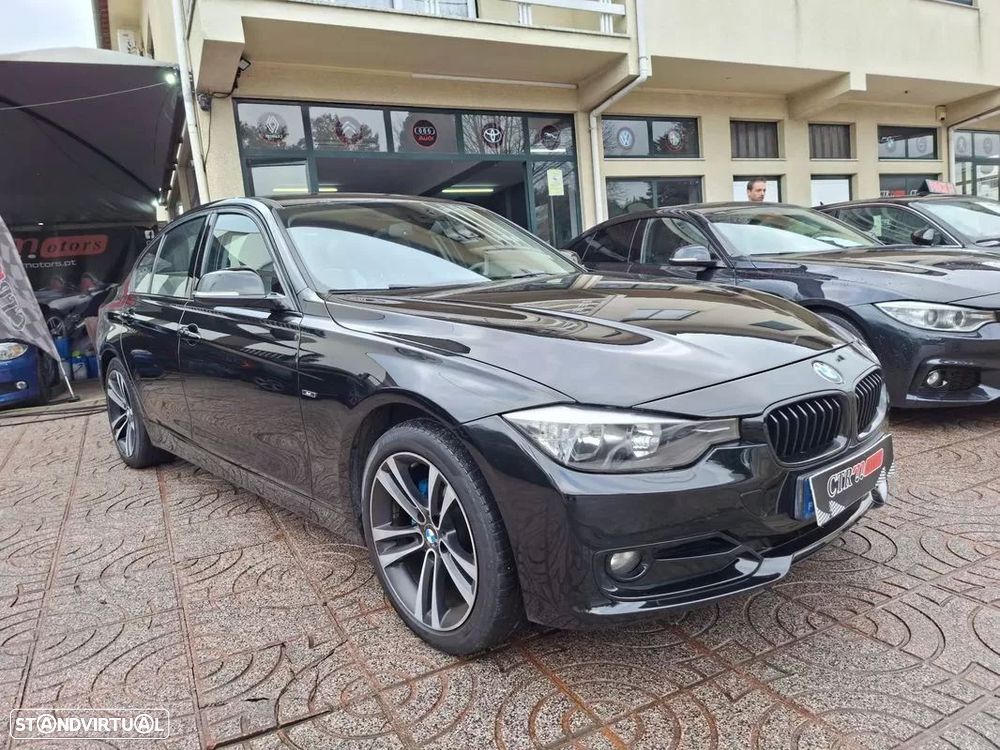 BMW 320 d Aut. Blue Performance Sport Line - 4