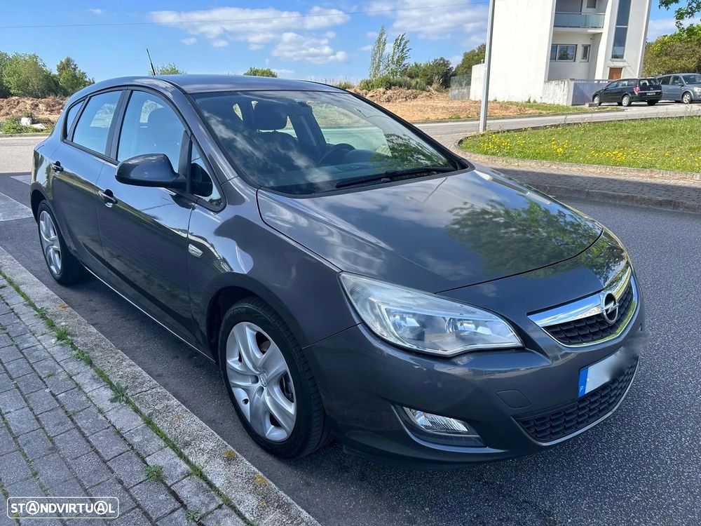 Opel Astra 1.3 CDTI Enjoy - 2