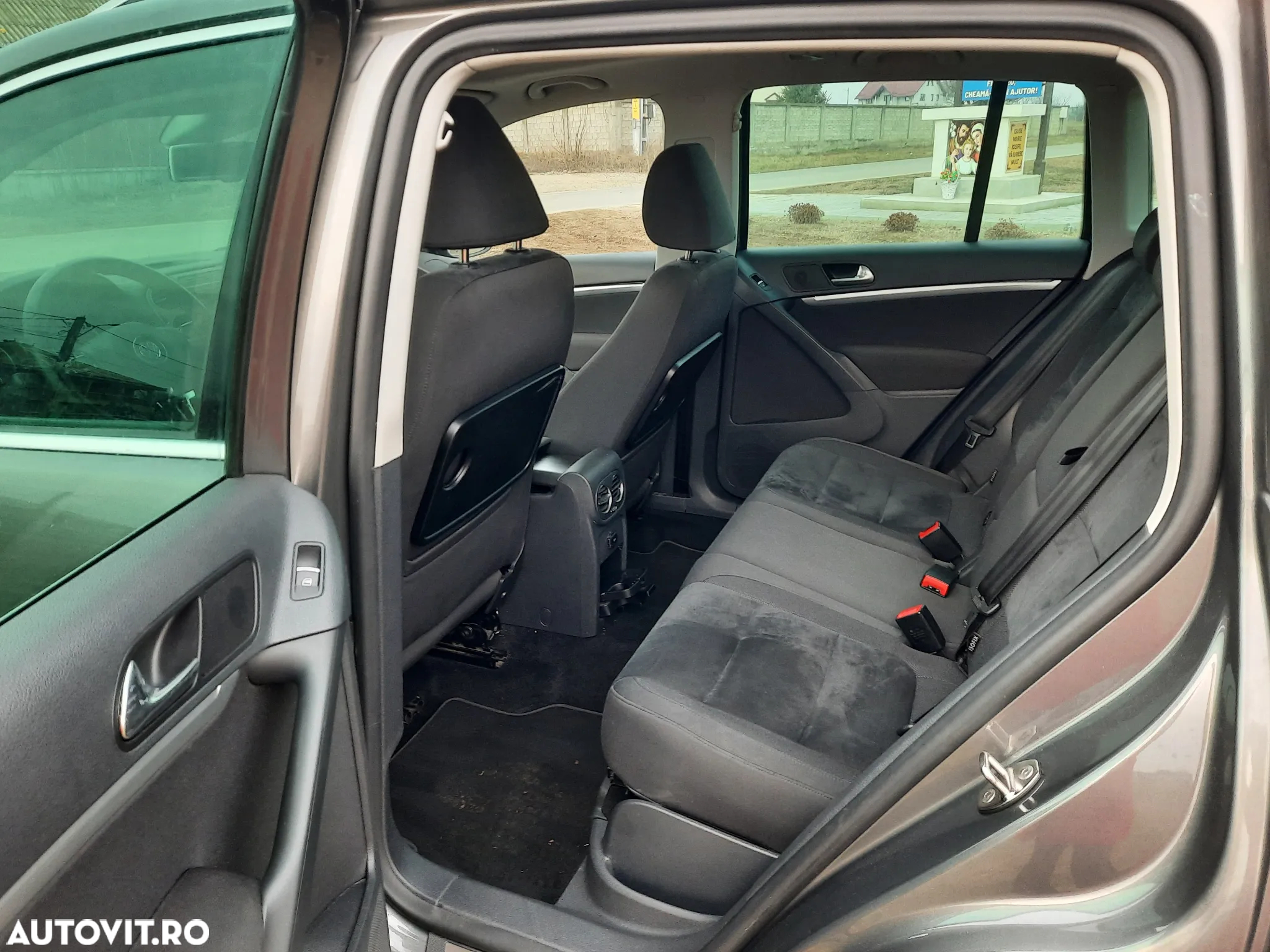 Volkswagen Tiguan 2.0 TDI BMT Sport & Style - 14