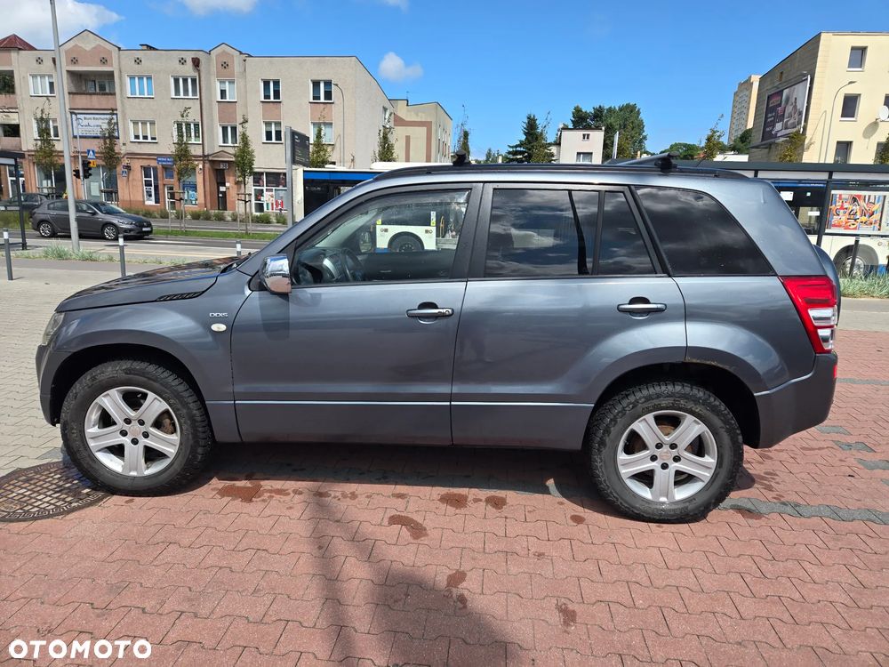 Suzuki Grand Vitara 1.9 DDiS Comfort - 2
