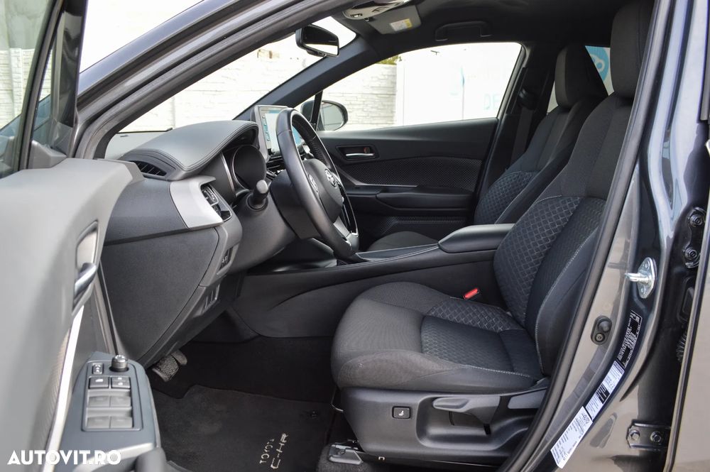Toyota C-HR 1.8 Hybrid Business Edition - 20
