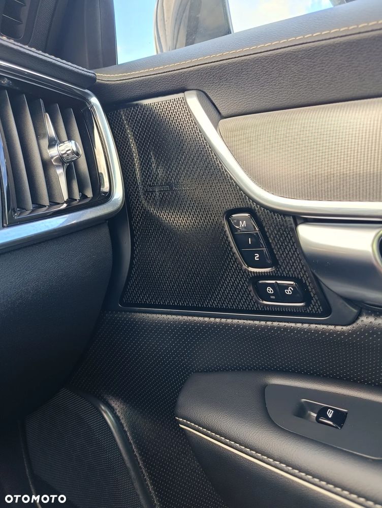 Volvo V90 - 32