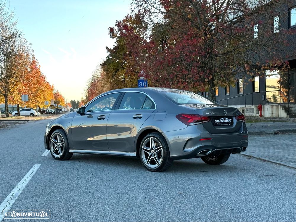 Mercedes-Benz A 250 Limousine e 8G-DCT AMG Line - 9