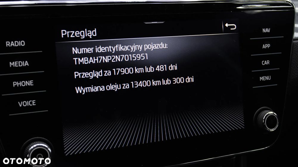 Skoda Superb 2.0 TDI SCR Ambition - 23