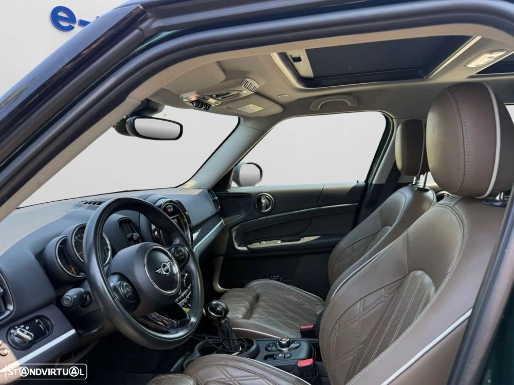 MINI Countryman Cooper SE ALL4 Auto - 10