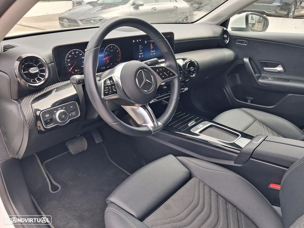 Mercedes-Benz A 200 - 10