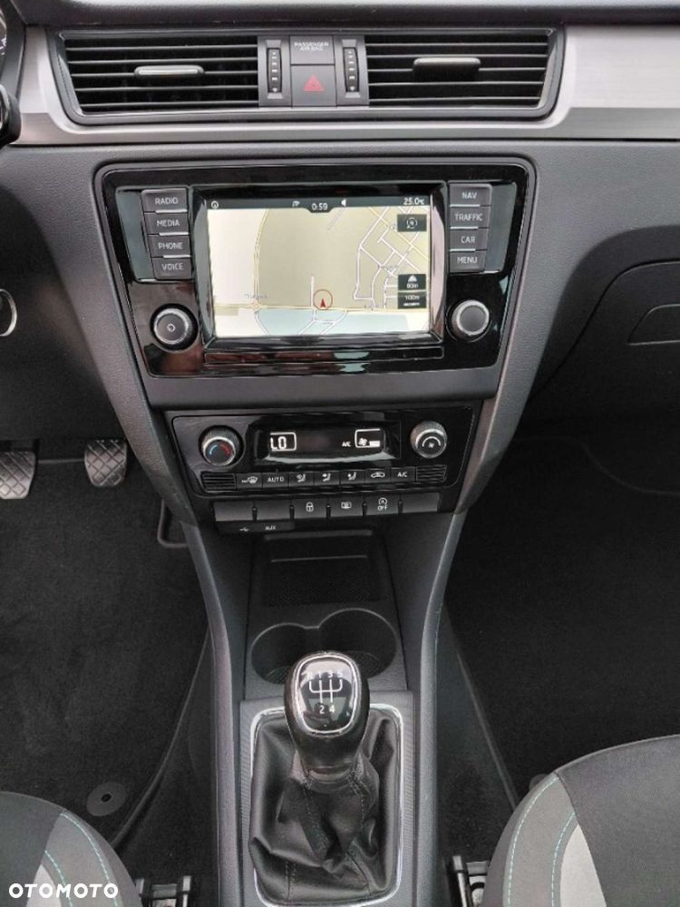 Skoda RAPID - 24