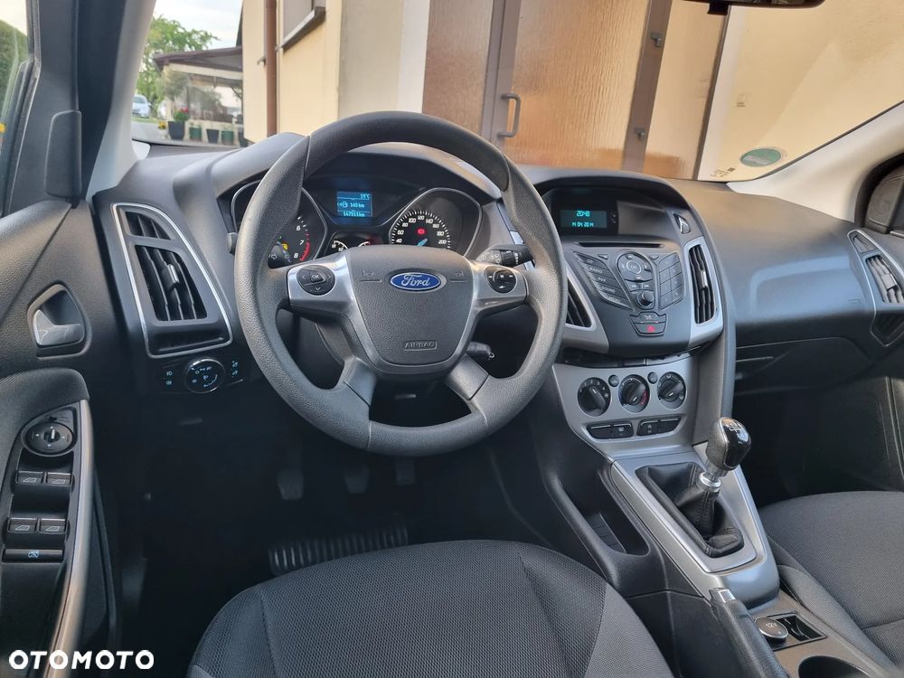 Ford Focus 1.0 EcoBoost Start-Stopp-System Business Edition - 16