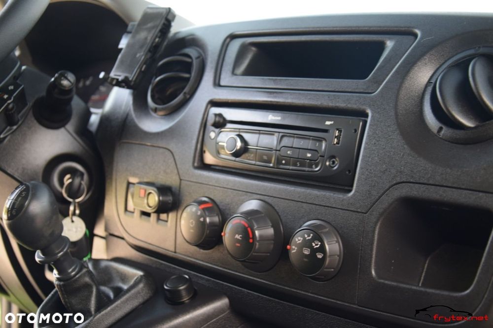 Renault Master - 17