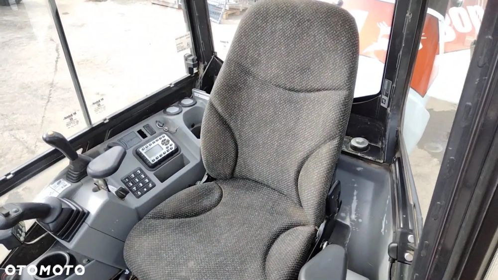 Bobcat E27 Z - 6