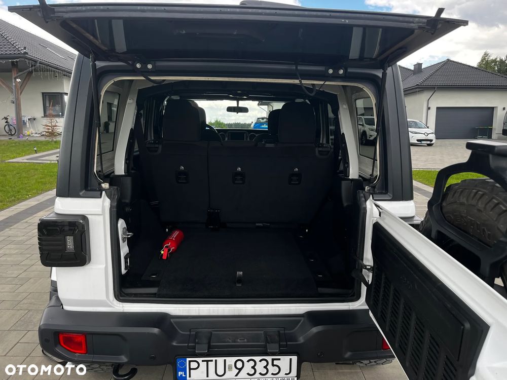 Jeep Wrangler Unlimited GME 2.0 Turbo Freedom - 17