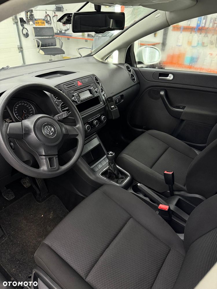 Volkswagen Golf Plus - 9
