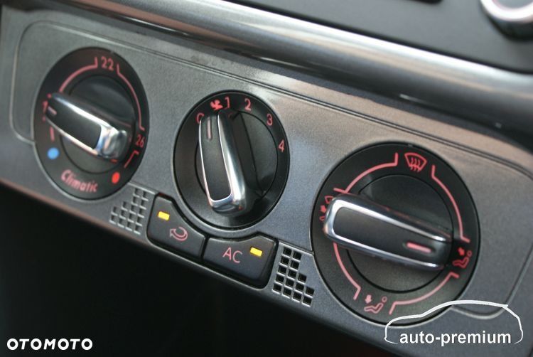 Volkswagen Polo 1.4 16V Highline - 15