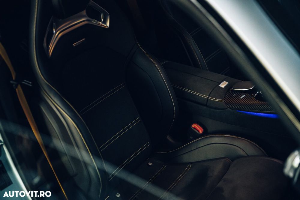 Mercedes-Benz AMG GT - 16