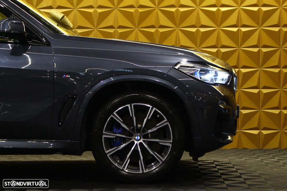 BMW X5 45 e xDrive Pack M - 9