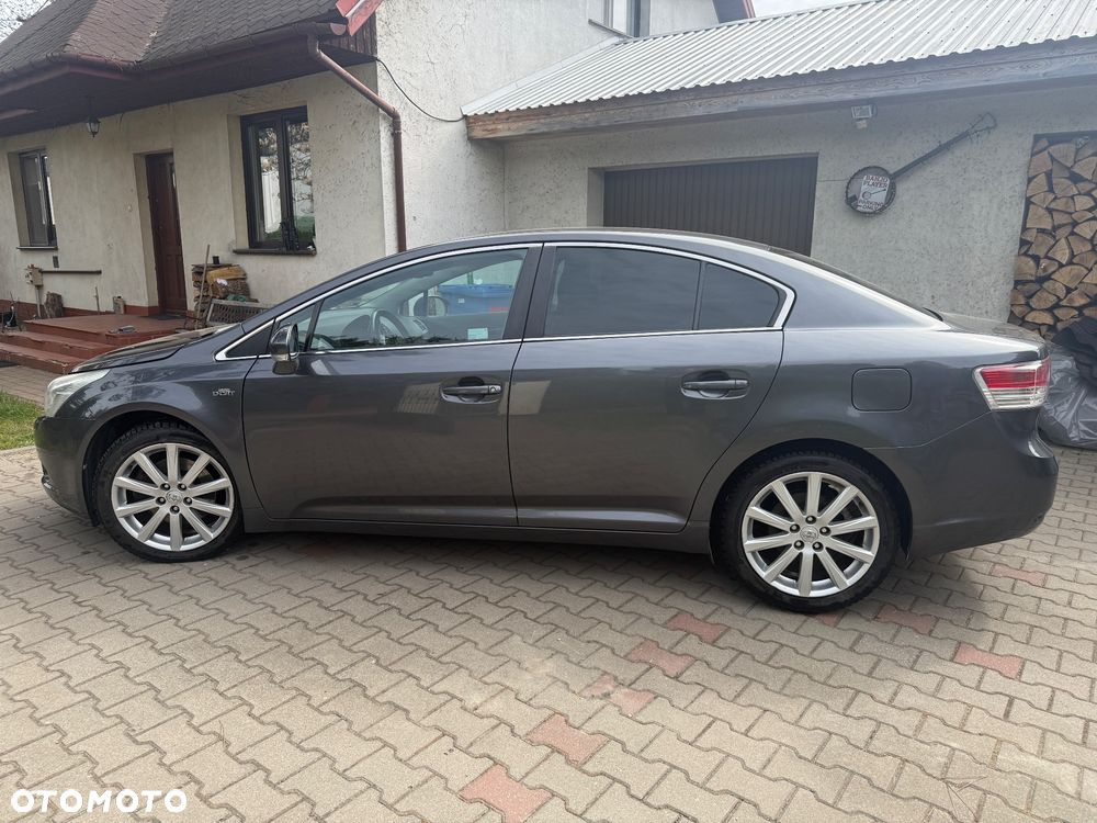 Toyota Avensis 2.2 D-4D Prestige - 5