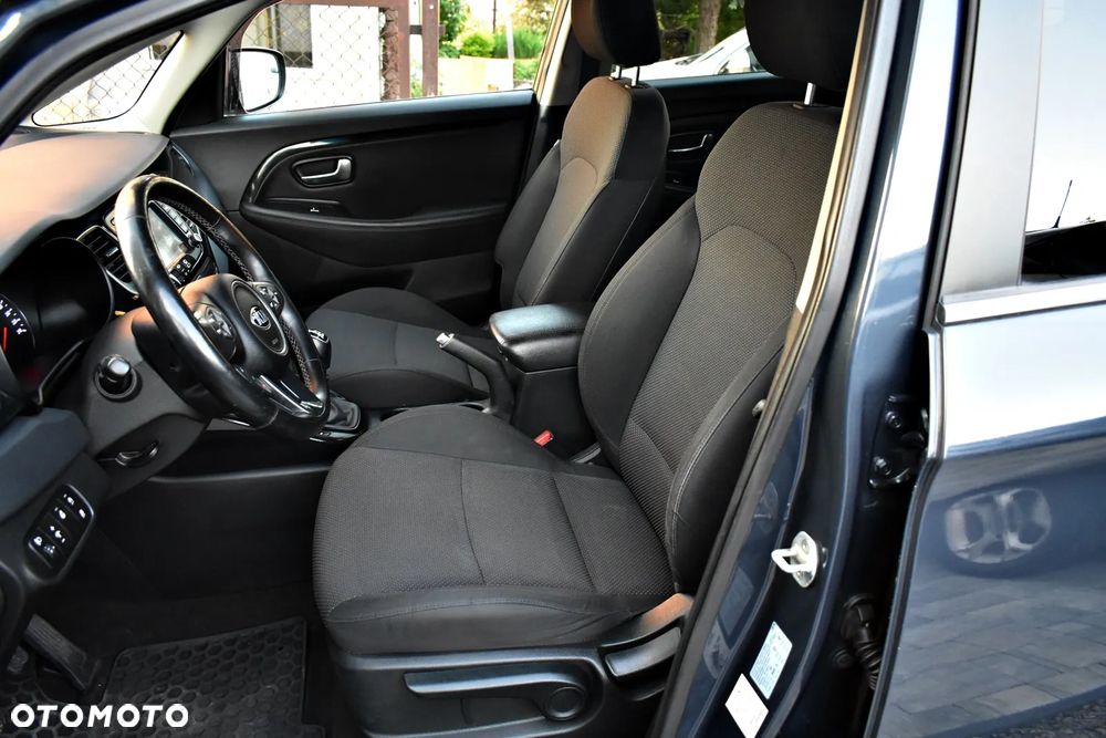 Kia Carens 1.6 GDI Business Line EU6 - 17