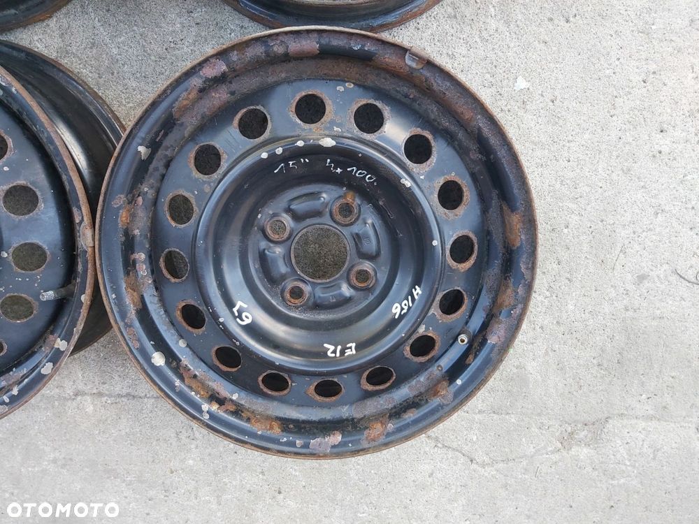 Toyota Corolla E12 felga stalowa 15 4x100 6J - 3