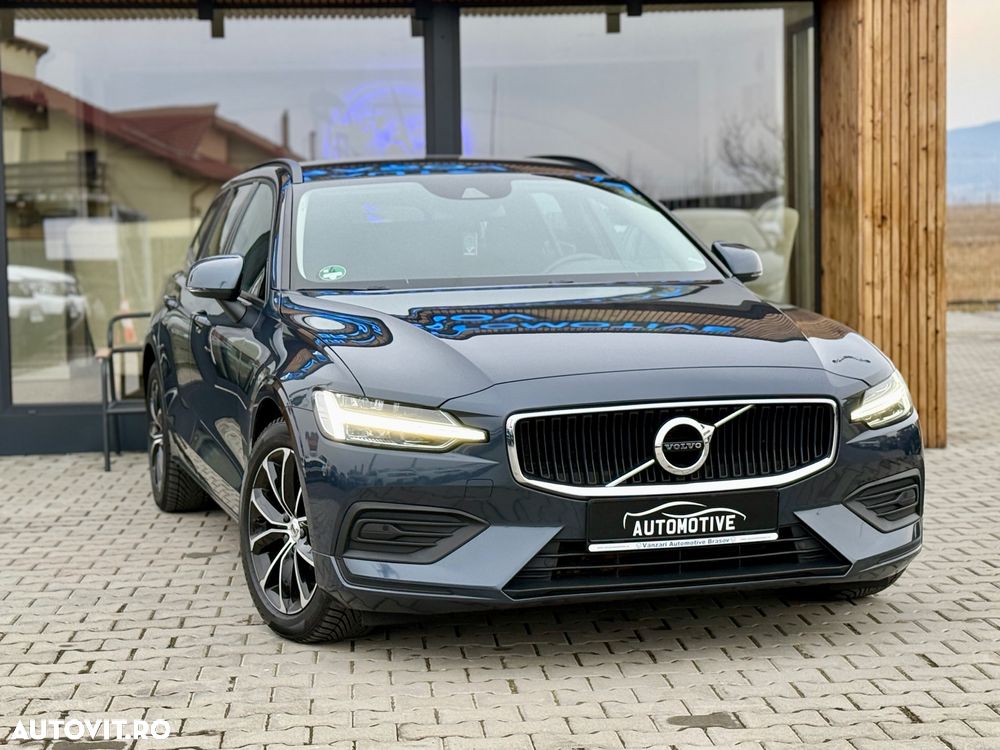 Volvo V60 B3 B DKG Momentum Pro - 11