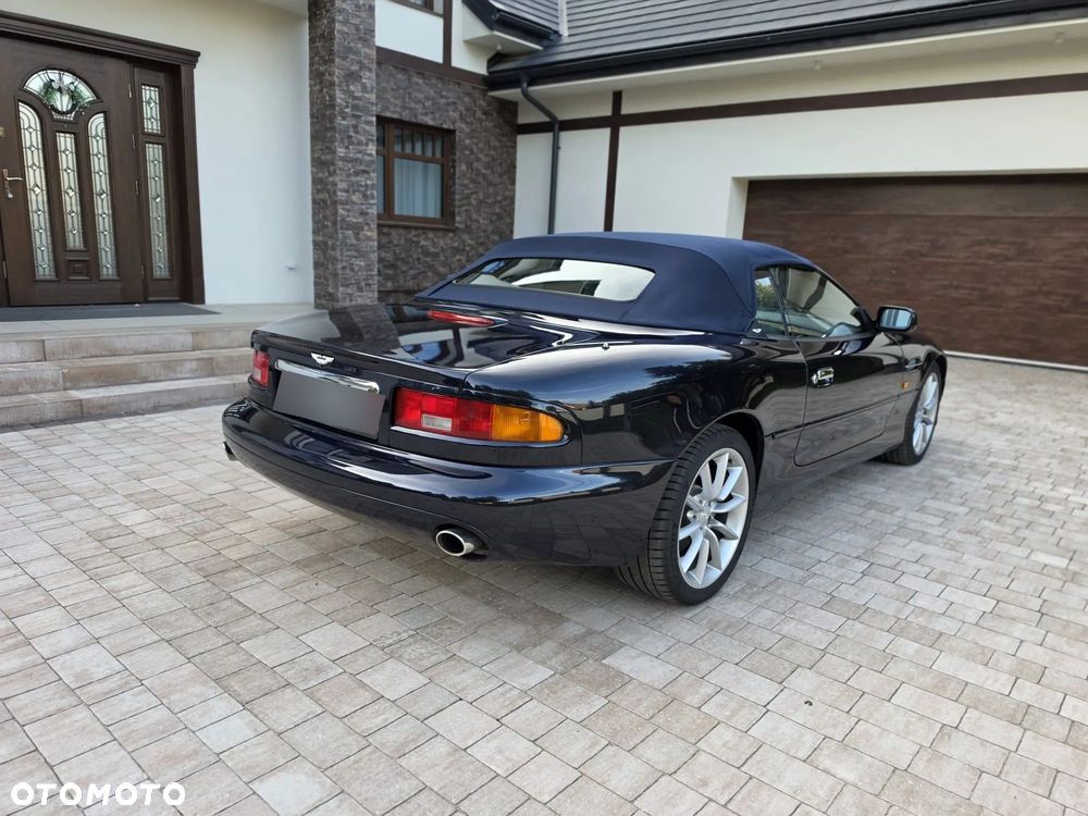 Aston Martin DB7 - 8