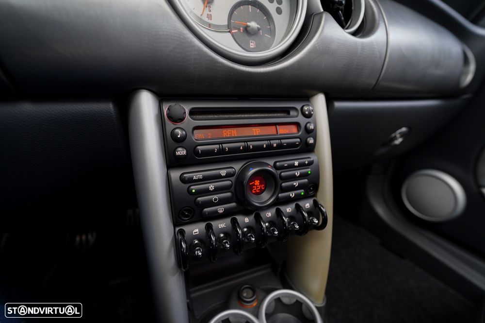 MINI Cabrio Cooper S - 26