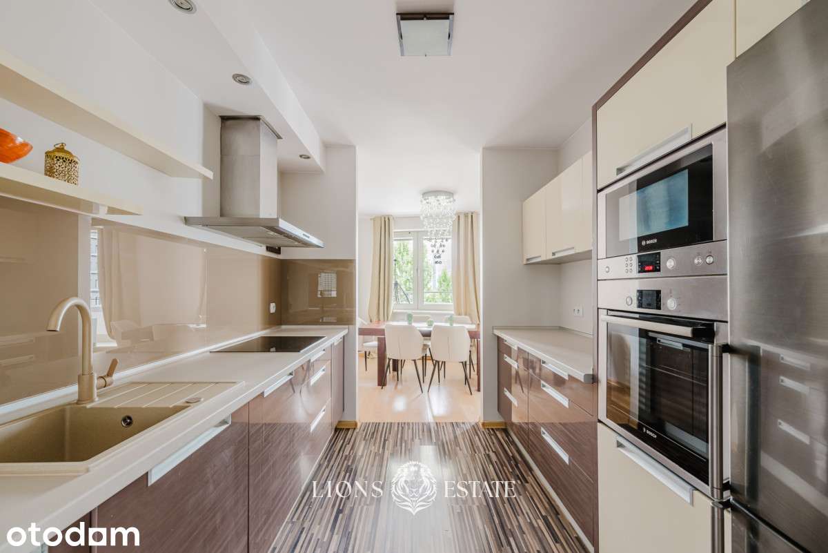 Panorama Warszawy z własnego salonu | 134 m²