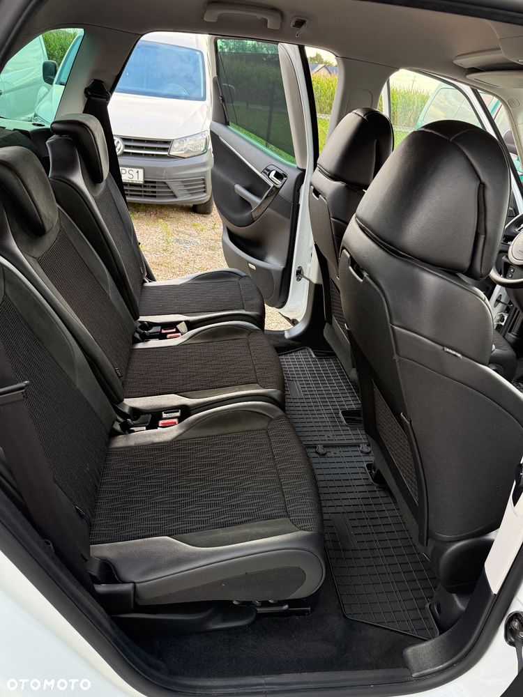 Citroën C4 Picasso 2.0 HDi FAP Exclusive - 13