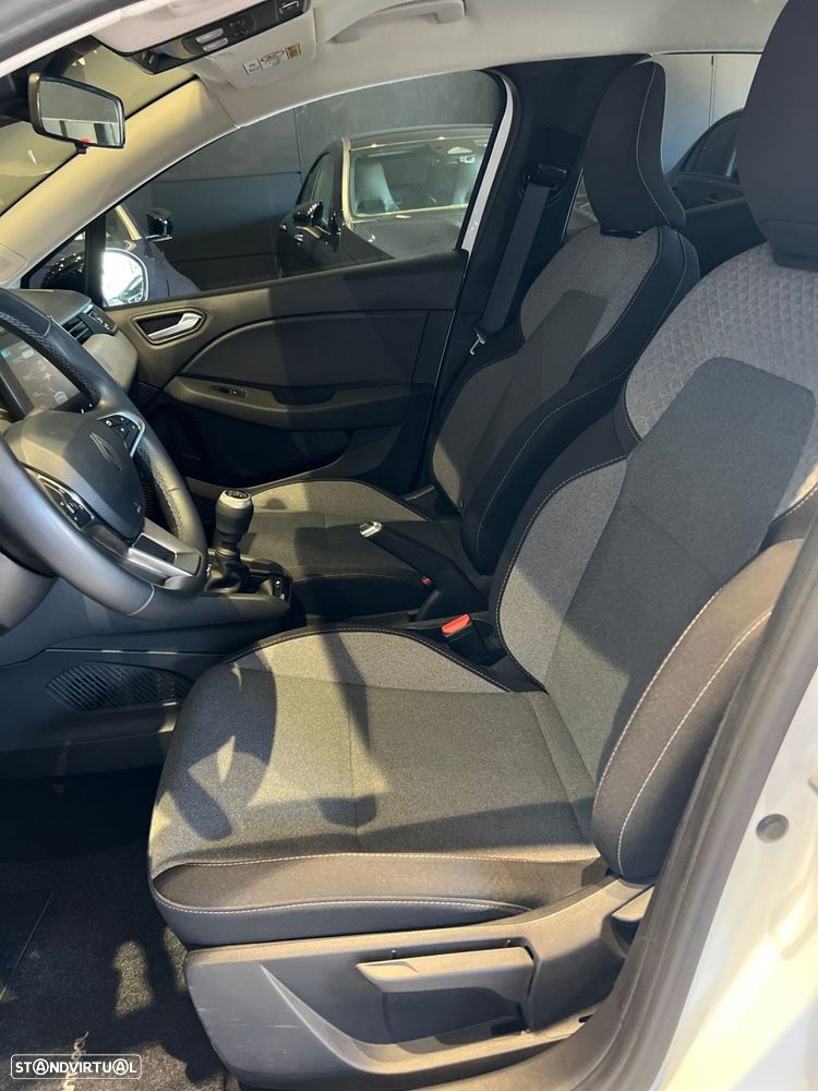 Renault Clio 1.0 TCe Evolution - 27