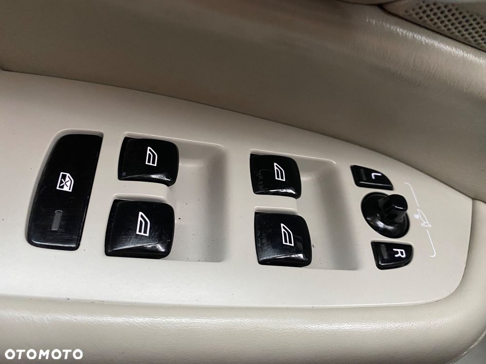 Volvo XC 90 D5 AWD Geartronic Inscription - 38