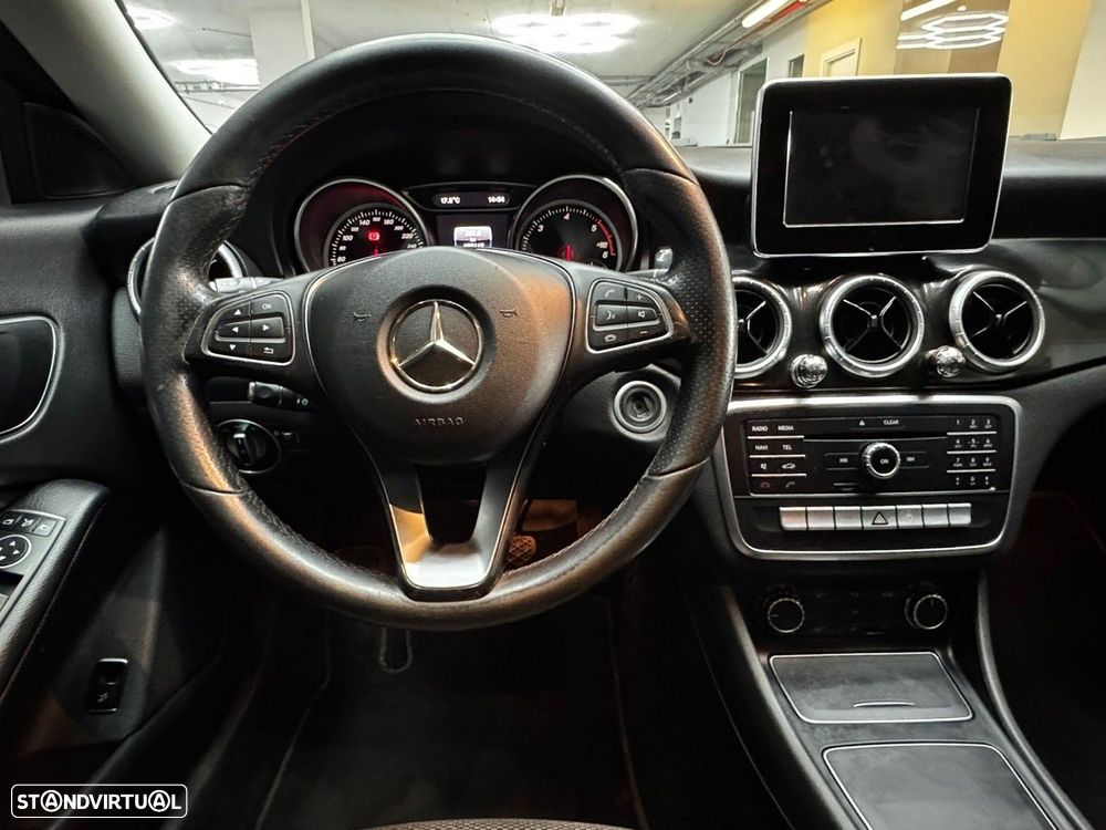 Mercedes-Benz CLA 200 d Shooting Brake Urban Aut. - 18